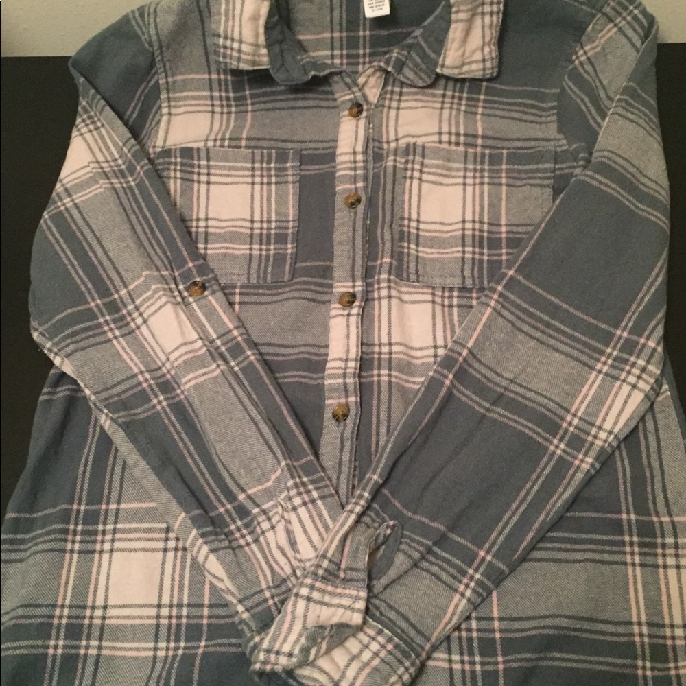 Green plaid shirt with cream and pink stripes 🌸